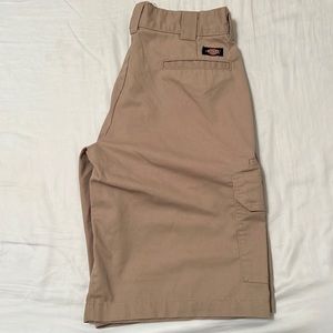 Men’s Dickies Shorts with Pockets! Size 30 Waist.